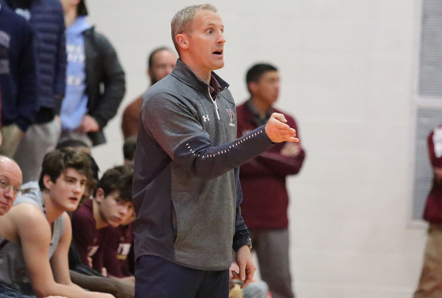 Chaminade vs. De Smet basketball
